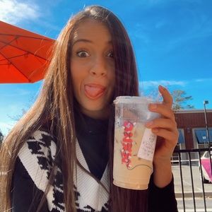 Meet your Posher, Sarah